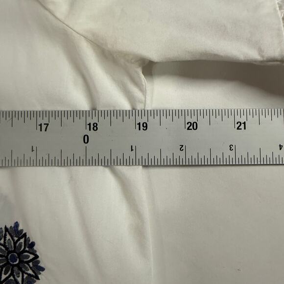 Zara Kara Top White with Blue Embroidery XS Button Front Boxy Peter Pan Collar - Picture 6 of 10